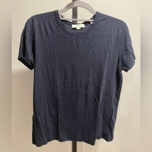 Vince navy t-shirt medium